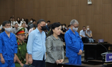 Các bị cáo tại tòa.