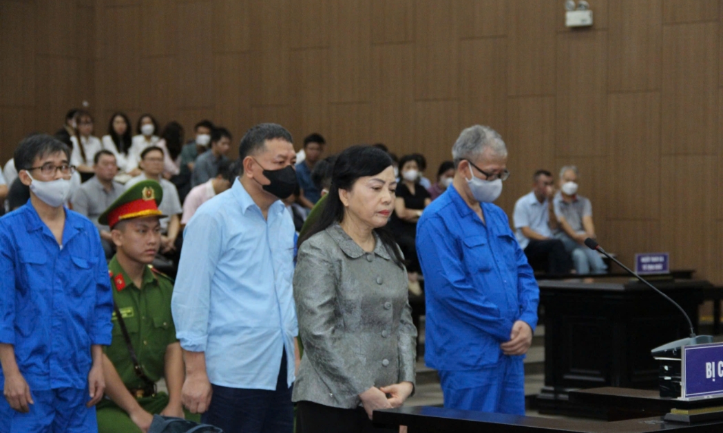 Các bị cáo tại tòa.