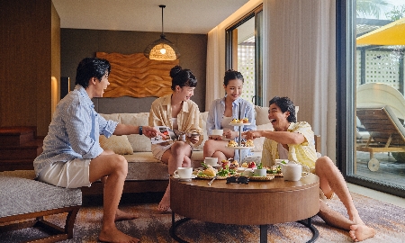 Du khách đến khách sạn không chỉ để ngủ mà ngày càng dịch chuyển theo hướng trải nghiệm cá nhân hóa, khi ẩm thực, văn hóa và nghỉ dưỡng trở thành những động lực chính định hình lựa chọn lưu trú và hành vi tiêu dùng.