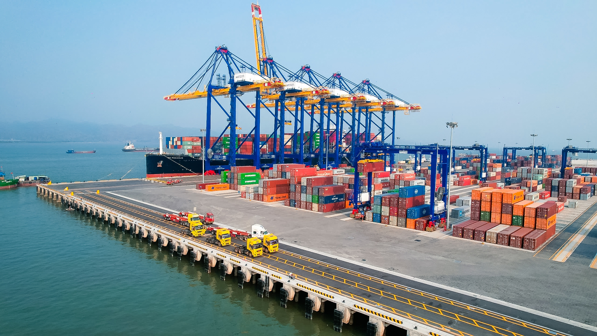 Phát triển vận tải đa phương thức hiện không còn là câu chuyện đầu tư thêm hạ tầng, mà là yêu cầu tái tổ chức toàn bộ hệ thống vận tải theo hướng liên thông và tối ưu hơn. Ảnh minh hoạ.