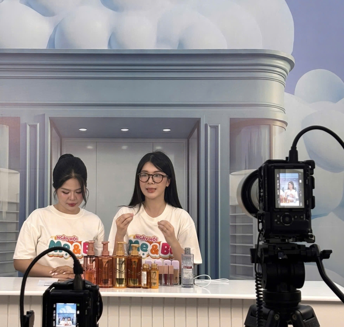 "MegaLive thanh niên" có sự tham gia hưởng ứng của đông đảo các top creator trong hệ thống DAKE MCN.