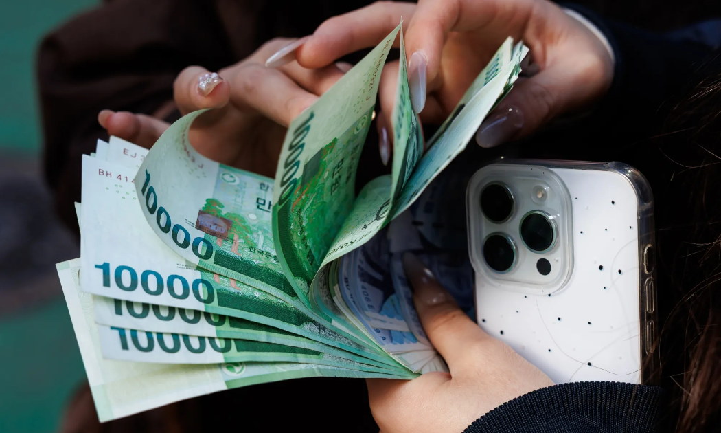 Lý do đồng won Hàn Quốc suy yếu dù thị trường chứng khoán tăng kỷ lục