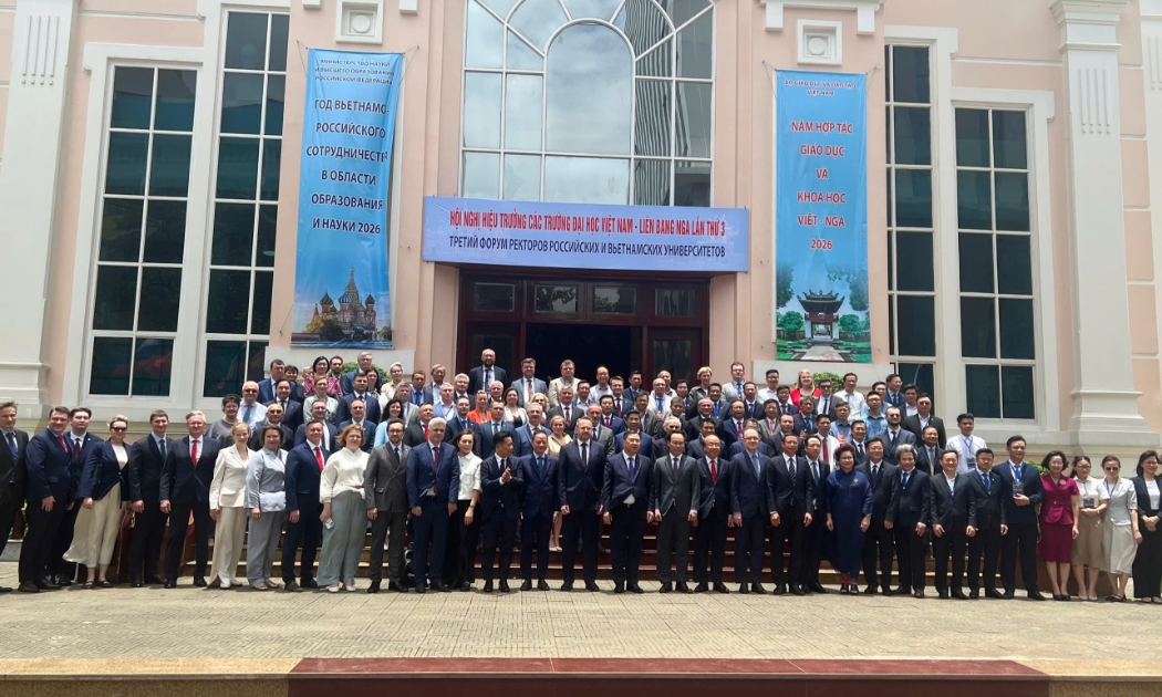 Hội nghị Hiệu trưởng các trường đại học Việt Nam – Liên bang Nga lần thứ ba tại Trường Đại học Giao thông Vận tải Hà Nội. Ảnh: Đại sứ quán Nga tại Việt Nam.