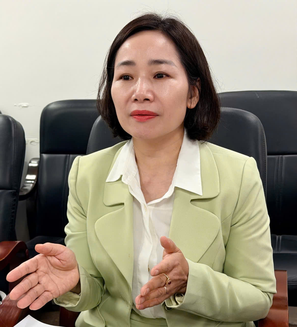 Bà Vũ Thị Thanh Liễu, Phó Giám đốc Trung tâm Dịch vụ việc làm Hà Nội.