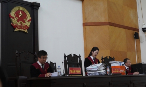 Vụ án tại Cục An toàn thực phẩm: Làm rõ mục đích nhận tiền từ doanh nghiệp của các bị cáo