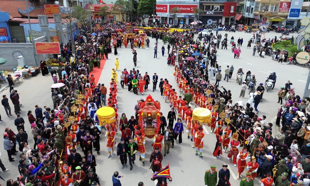 Lễ hội Kỳ cùng - Tả Phủ.
