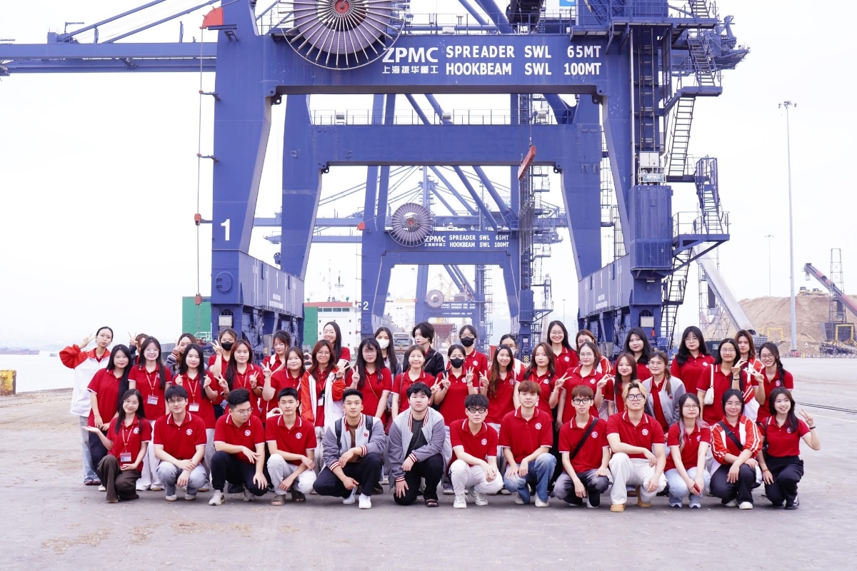 Sinh viên Đại học Ngoại thương - Cơ sở Quảng Ninh thường xuyên được trải nghiệm thực tế - Ảnh: FTU Quảng Ninh