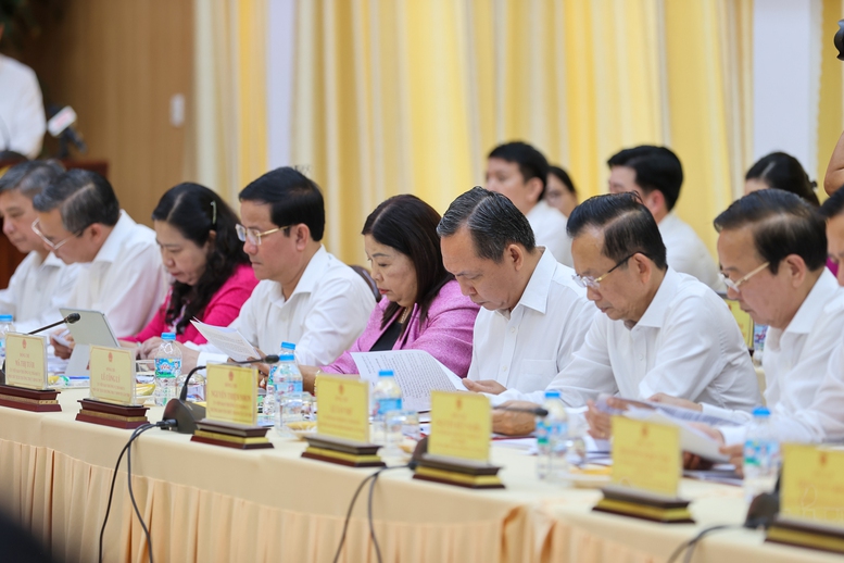 Các đại biểu dự cuộc làm việc - Ảnh: VGP