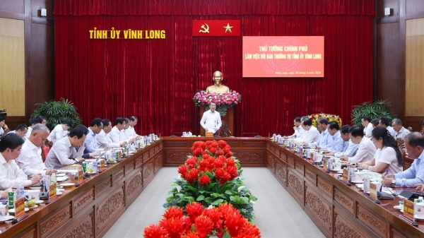 Thủ tướng Lê Minh Hưng: Vĩnh Long phải đổi mới mạnh mẽ mô hình tăng trưởng