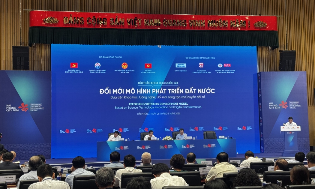 Đổi mới mô hình phát triển đất nước