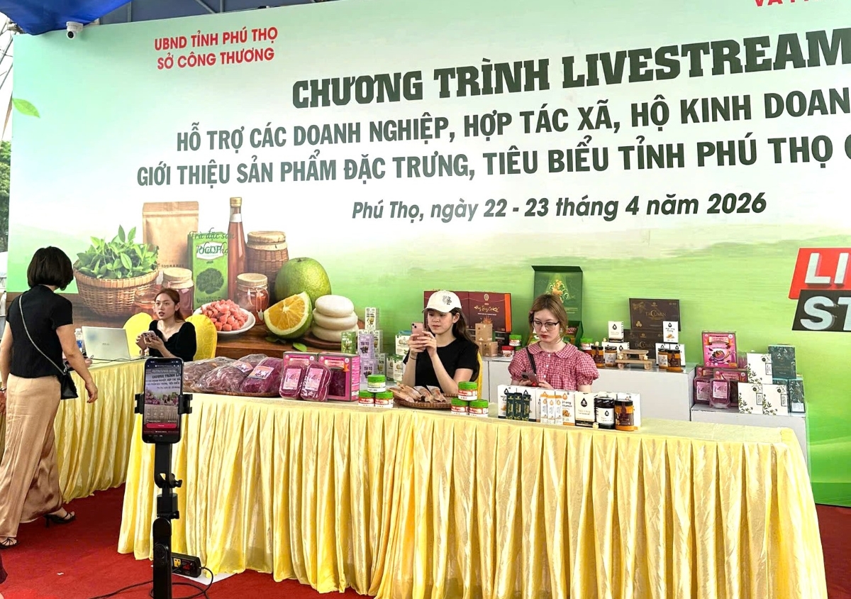 Thúc đẩy thương mại điện tử mở thêm cơ hội cho thanh niên tham gia nền kinh tế số bằng chính năng lực sáng tạo của mình.