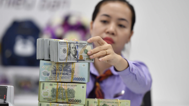 Rất khó để lãi suất hạ trong vòng 2-3 tháng tới?
