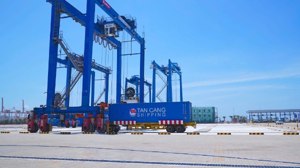 Tân Cảng Lạch Huyện