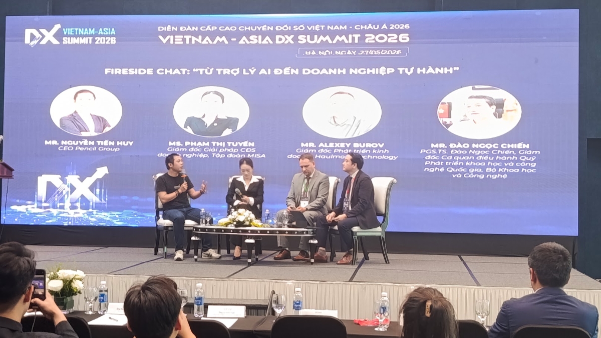 Các chuyên gia đã thảo luận về thách thức và chiến lược để doanh nghiệp Việt Nam ứng dụng Trí tuệ nhân tạo (AI) ở quy mô lớn, chuyển mình hướng tới mô hình doanh nghiệp tự hành.