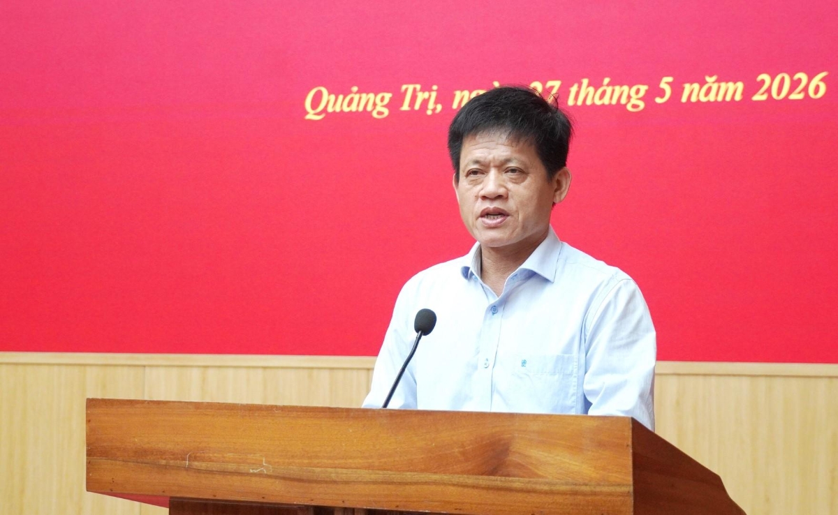 Phó Chủ tịch UBND tỉnh Quảng Trị Lê Văn Bảo phát biểu tại&nbsp; hội nghị.