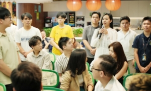 Chương trình hướng tới thanh niên Việt Nam từ 18 đến 24 tuổi, tạo điều kiện để các bạn phát triển những giải pháp số sáng tạo và thiết thực cho các vấn đề đô thị hiện nay