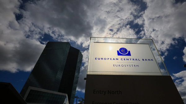 ECB: Chiến tranh ở Vùng Vịnh có thể dẫn tới khủng hoảng tài chính