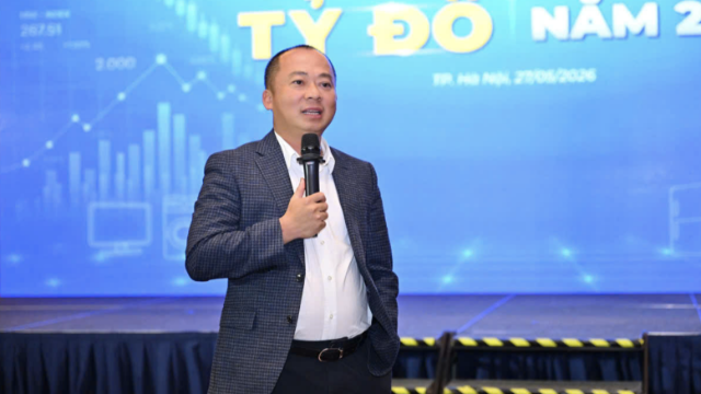 Điện Máy Xanh IPO giá cổ phiếu 80.000 đồng, ông Đoàn Văn Hiểu Em nói "mức định giá quá hời"