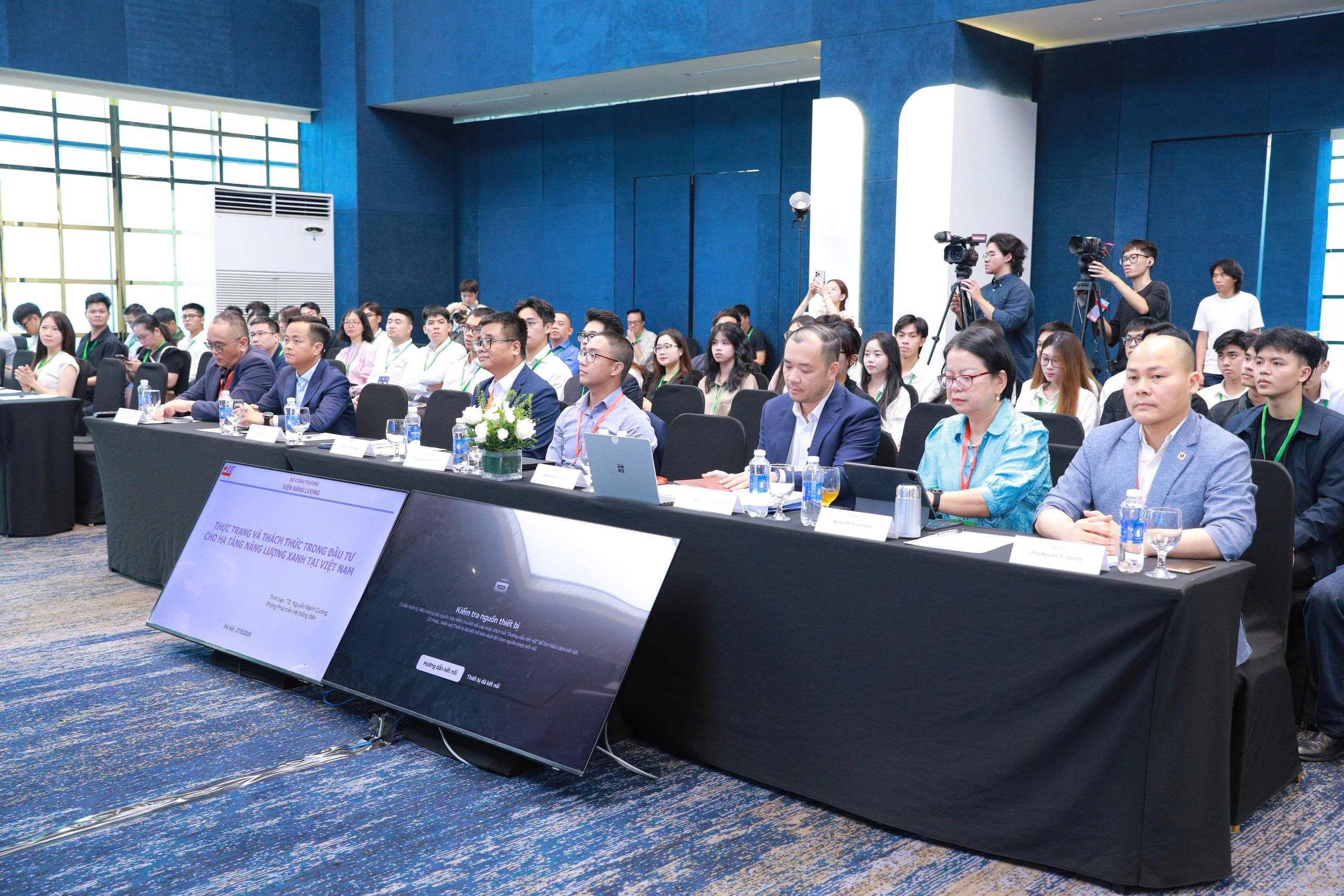 Các đại biểu tại Diễn đàn cấp cao chuyển đổi số Việt Nam – châu Á 2026 (Vietnam – Asia DX Summit 2026).