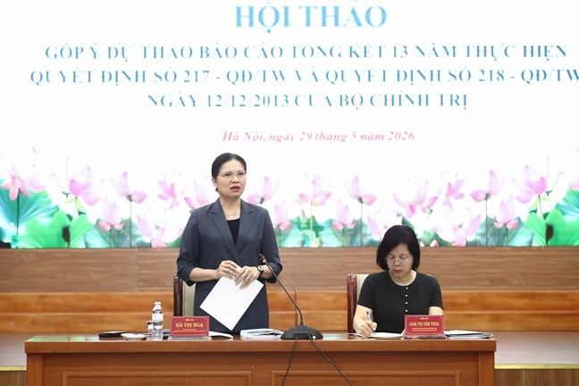 Bà Hà Thị Nga, Phó Chủ tịch - Tổng Thư ký Ủy ban Trung ương Mặt trận Tổ quốc Việt Nam phát biểu kết luận Hội thảo. Ảnh: Mặt trận.