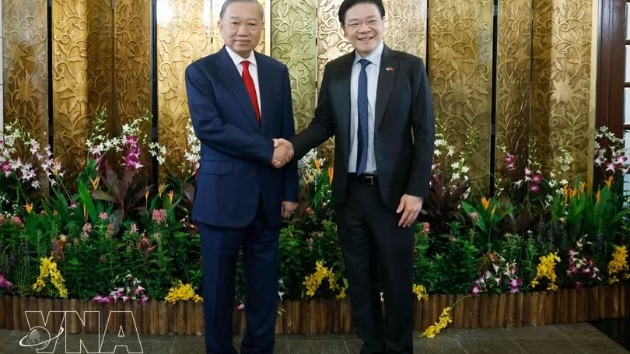 Vietnamese, Singaporean leaders agree to further deepen Comprehensive Strategic Partnership