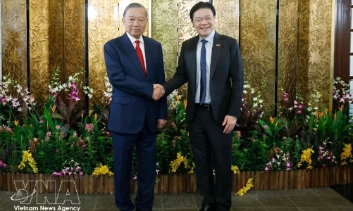 Vietnamese, Singaporean leaders agree to further deepen Comprehensive Strategic Partnership