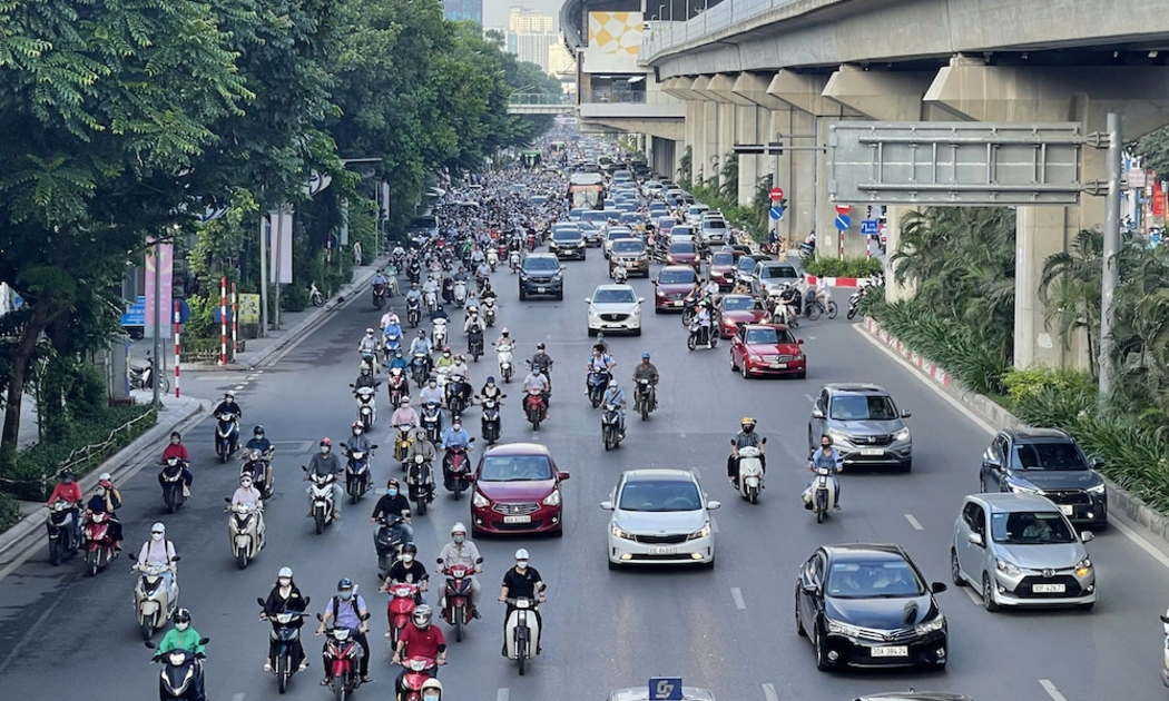 Hà Nội điều chỉnh lộ trình vùng phát thải thấp: Chưa cấm xe máy xăng từ 1/7