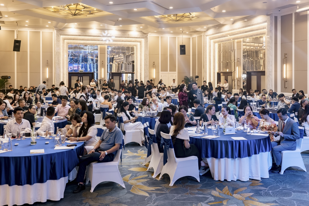 Hơn 300 Khách tham dự sự kiện “Hấp lực đầu tư từ Thành phố thứ 7 trực thuộc Trung ương - Thành phố Đồng Nai”, cho thấy Thành phố Đồng Nai đang thực sự được chú ý. Ảnh: Nam Long Land.