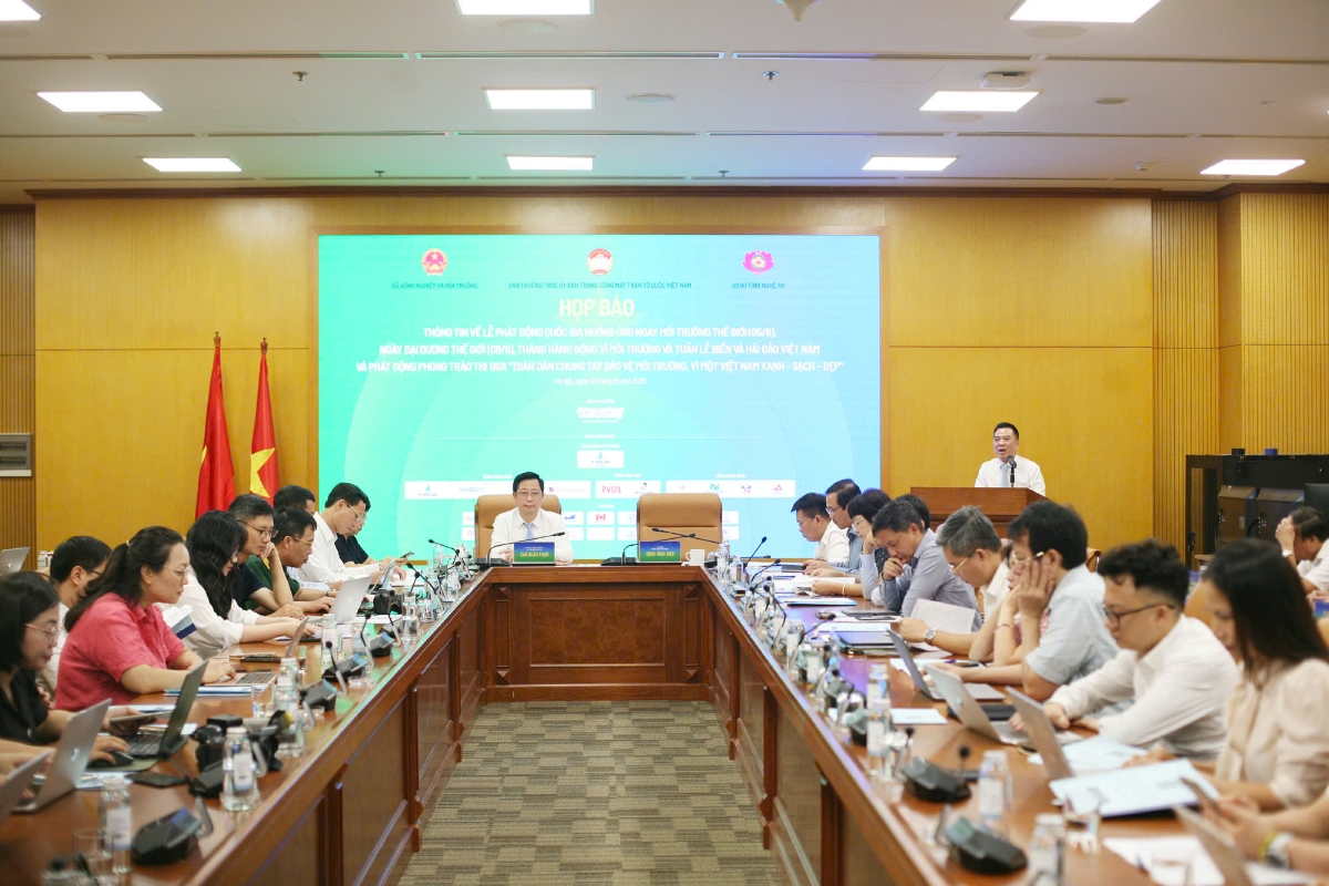 &nbsp; &nbsp; &nbsp; &nbsp; &nbsp; &nbsp; &nbsp; &nbsp; &nbsp; &nbsp; &nbsp; &nbsp; &nbsp; &nbsp; Thứ trưởng Đặng Ngọc Điệp phát biểu tại họp báo công bố chuỗi sự kiện