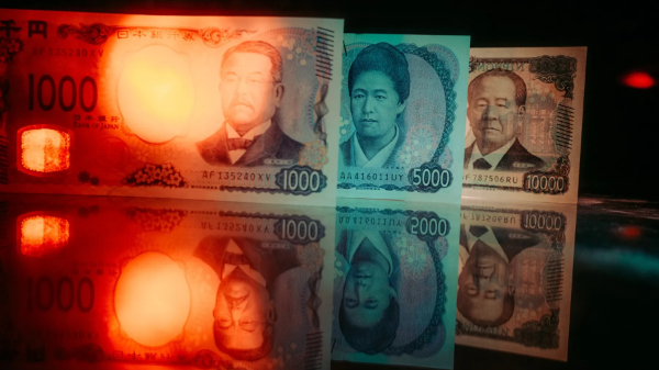 Nhật Bản bơm kỷ lục gần 74 tỷ USD để hỗ trợ đồng yên