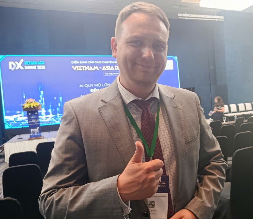 Ông Alexey Burov, Giám đốc Phát triển kinh doanh, Haulmont Technology