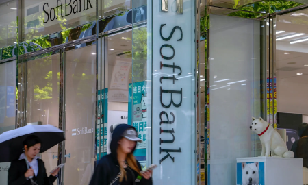 SoftBank vượt Toyota trở thành công ty vốn hóa lớn nhất Nhật Bản