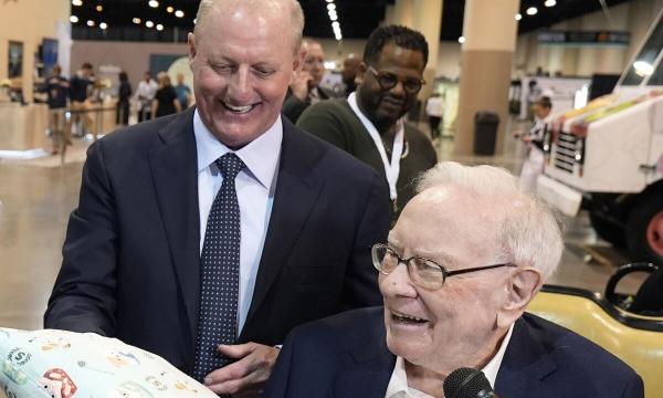 Berkshire Hathaway có thương vụ lớn đầu tiên dưới thời CEO mới
