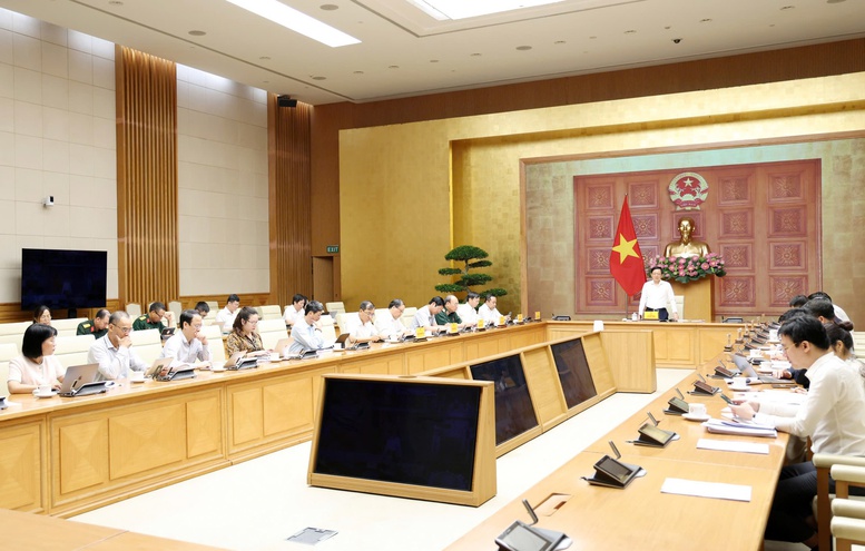 Phó Thủ tướng Hồ Quốc Dũng chủ trì Hội nghị sơ kết tình hình thực hiện Công điện 38/CĐ-TTg - Ảnh: VGP. 
