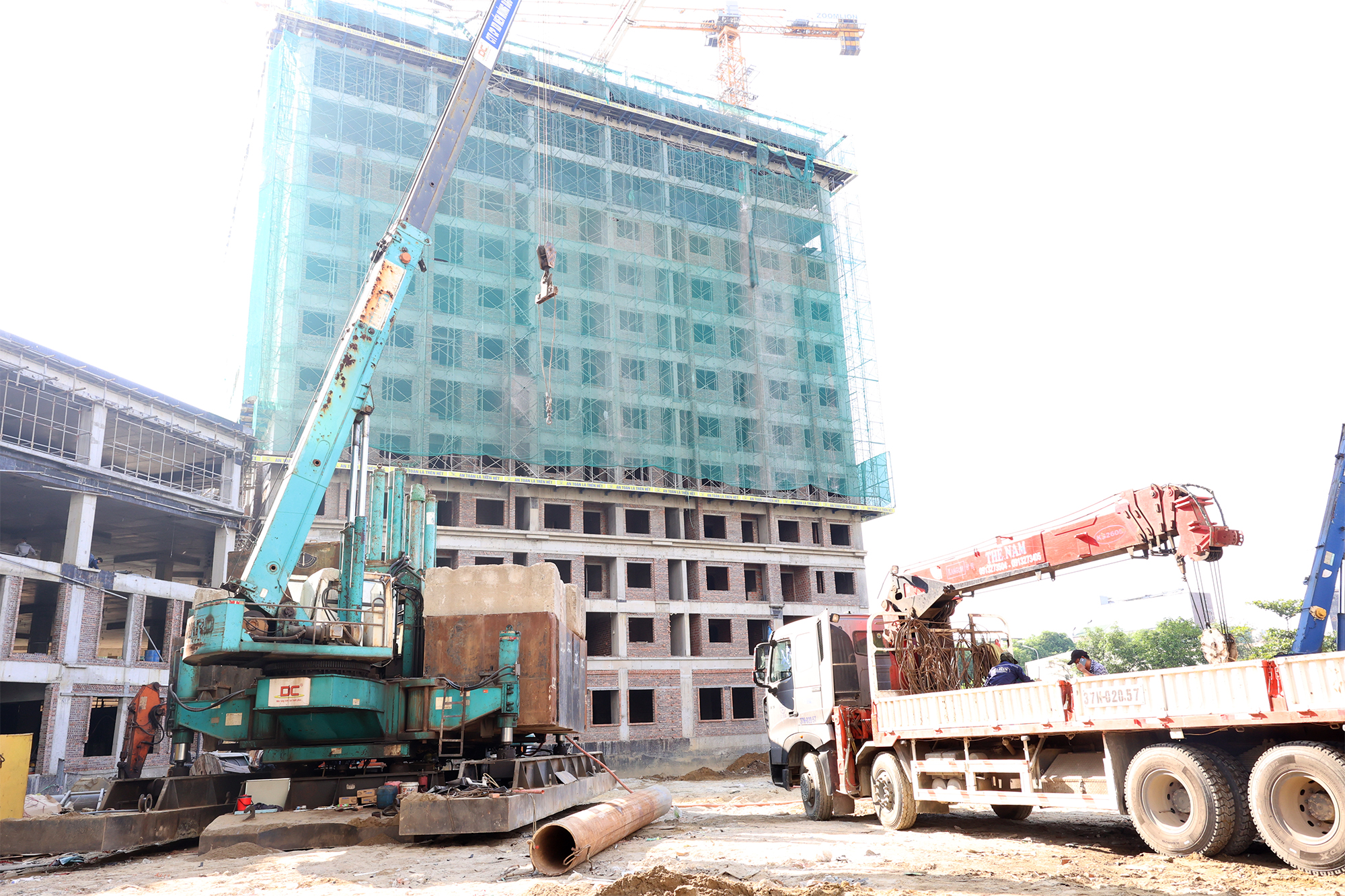 Công trường thi công Tòa nhà CT3B