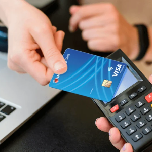 Cục Thuế khẳng định không loại bỏ nghĩa vụ ngân hàng cung cấp thông tin tài khoản