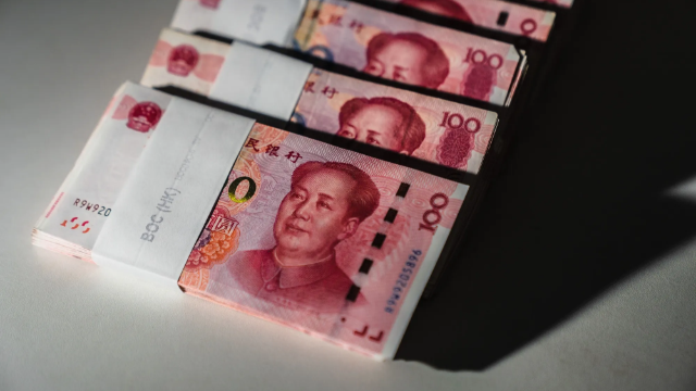 Nga tăng cường phát hành trái phiếu nhân dân tệ
