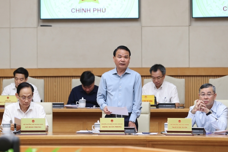 Bộ trưởng, Chủ nhiệm Văn phòng Chính phủ Đặng Xuân Phong phát biểu.&nbsp; Ảnh: VGP
