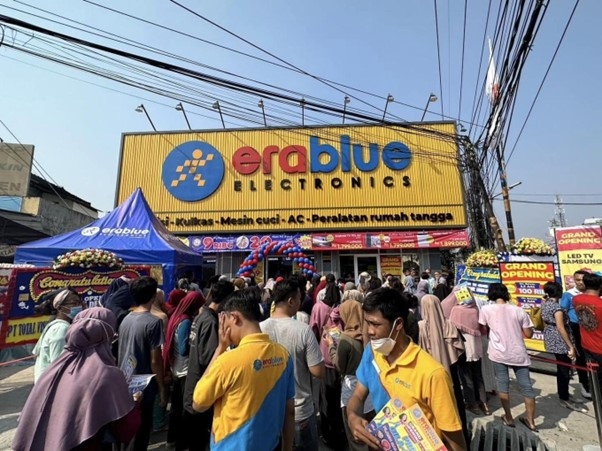 Mô hình cửa hàng mặt đường bám sát khu dân cư của EraBlue chứng minh sự tương thích cao với hành vi tiêu dùng tại thị trường Indonesia. Ảnh: DMX.