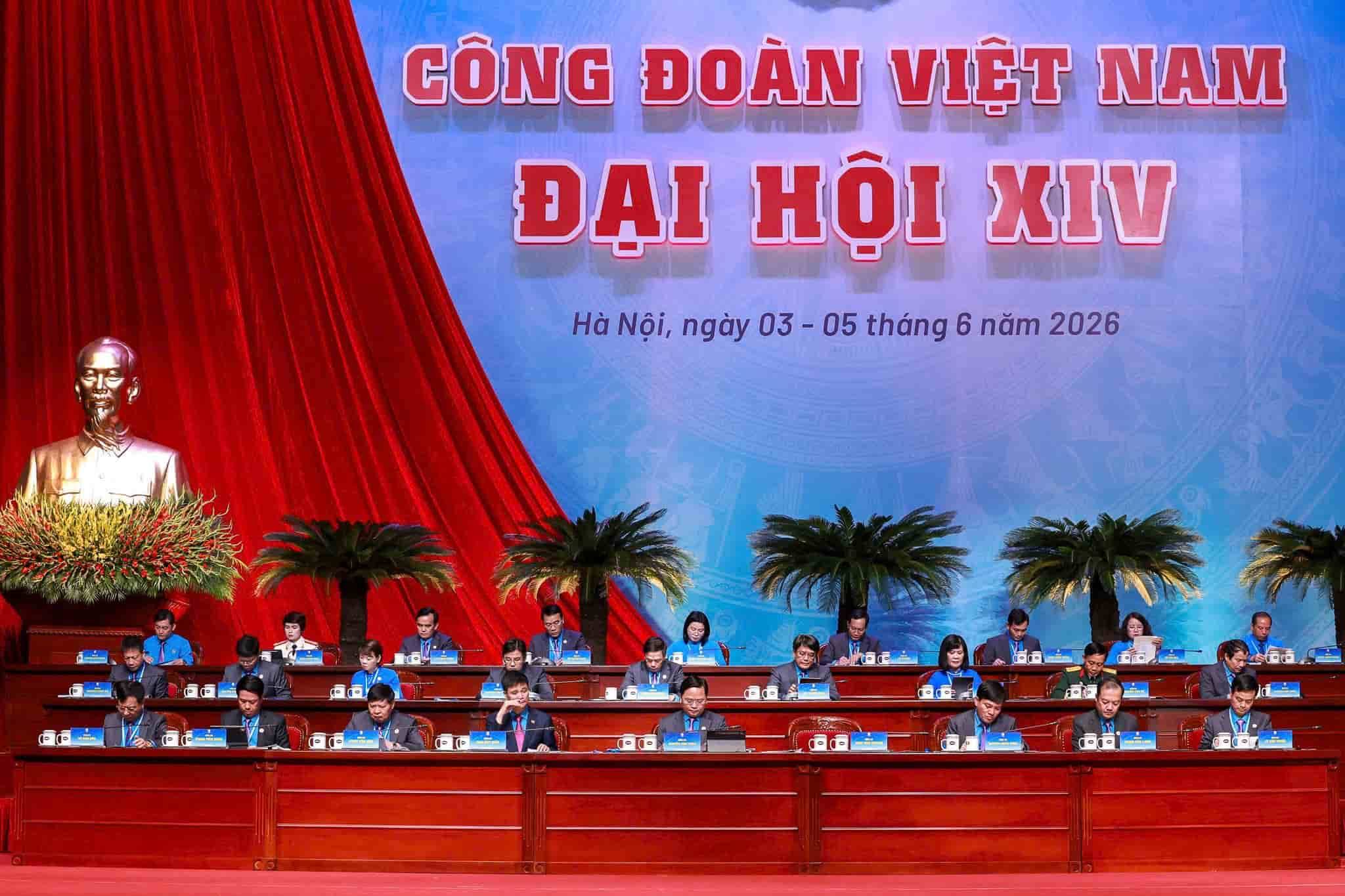 Phiên thứ nhất Đại hội XIV Công đoàn Việt Nam. Ảnh: Hải Nguyễn.