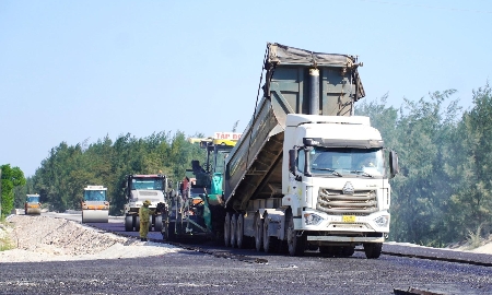 Quảng Trị: Hơn 3.300 tỷ đồng được giải ngân cho các dự án giao thông trọng điểm