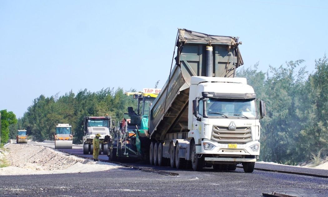 Quảng Trị: Hơn 3.300 tỷ đồng được giải ngân cho các dự án giao thông trọng điểm