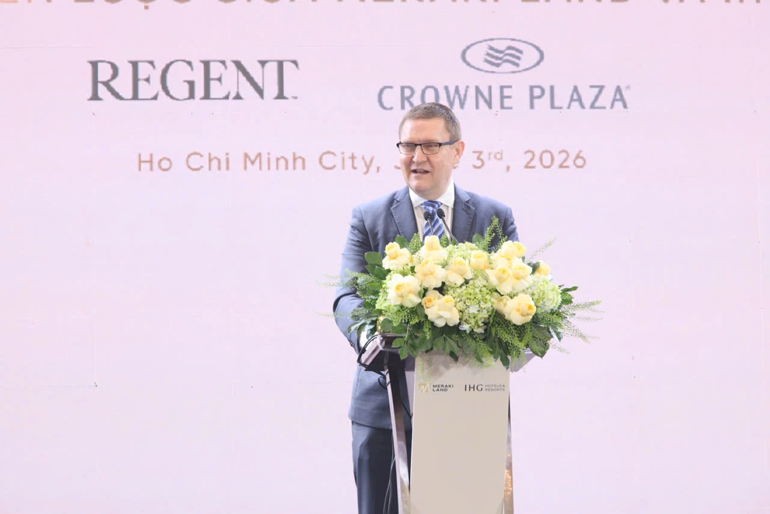 Ông Kenneth Macpherson, Tổng Giám đốc Điều hành khu vực Châu Âu, Trung Đông, Châu Á và Châu Phi của IHG Hotels Resorts (EMEAA). Ảnh: Meraki Land.