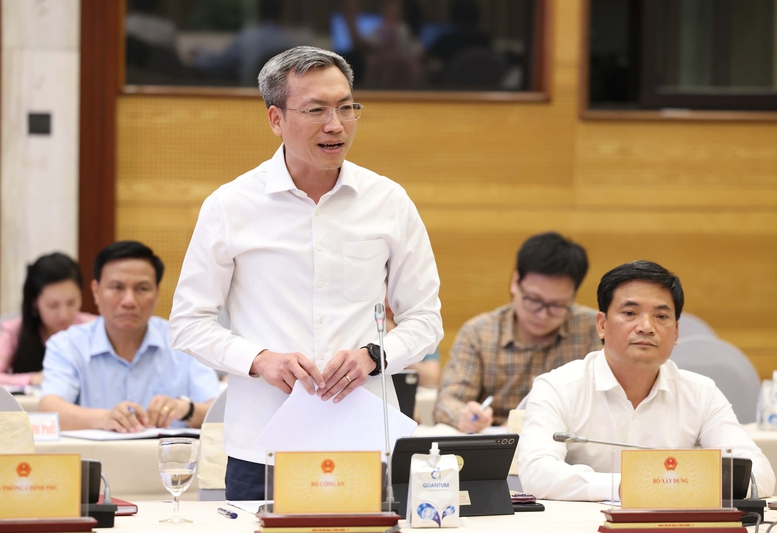 Thiếu tướng Nguyễn Quốc Toản, Chánh Văn phòng Bộ Công an, thông tin về kết quả đấu tranh, ngăn chặn, xử lý các hành vi xâm phạm quyền sở hữu trí tuệ - Ảnh: VGP/QP