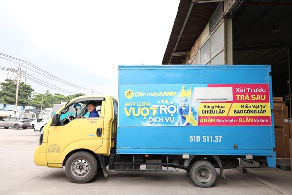 Khi bài toán doanh thu của DMX không chỉ là bán thêm một chiếc máy lạnh hay một chiếc điện thoại 2 Vượt ra khỏi vai trò hậu mãi thông thường, đội ngũ Thợ DMX đang chuyển mình thành một nền tảng dịch vụ tại nhà có độ phủ và tính chuẩn hóa cao. Ảnh: DMX.