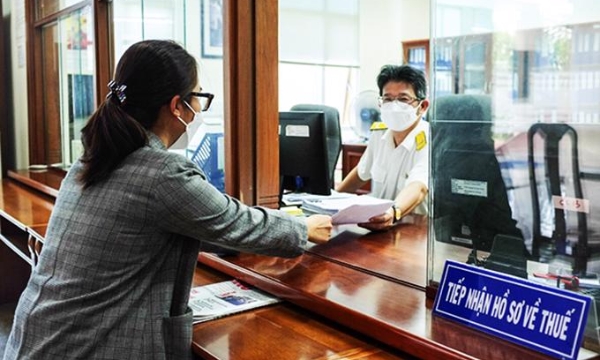 Đề xuất phân nhóm người nộp thuế theo ba mức độ rủi ro và tuân thủ 
