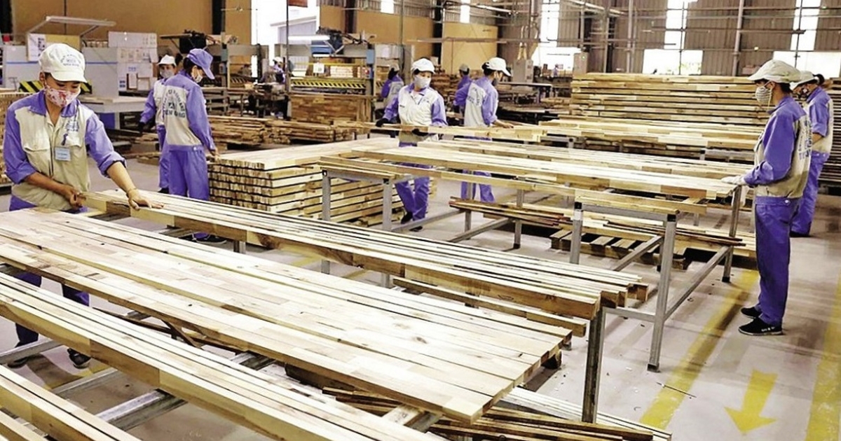 &Aacute;p lực thuế 12,5% từ Hoa Kỳ, th&aacute;ch thức lớn cho xuất...