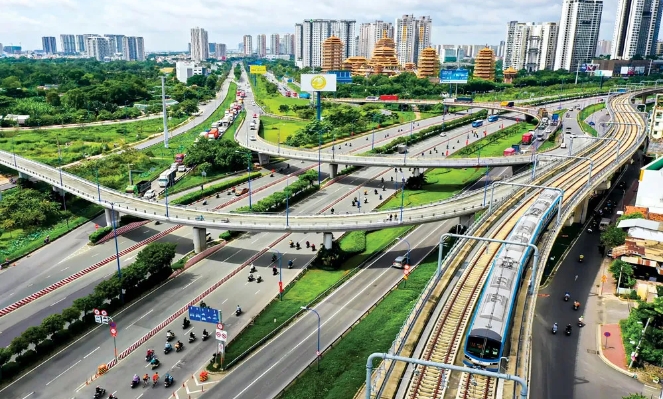 Vietnam disburses $8.3bln in public investment in 5M