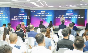 Theo các chuyên gia, nhà đầu tư hạn chế tâm lý đầu cơ ngắn hạn, thay vào đó nên tập trung xây dựng tư duy đầu tư dài hạn