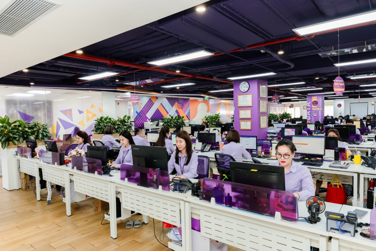TPBank từng bước xây dựng “đội ngũ nhân sự số”, giúp nhân viên tối ưu công việc và tập trung tạo ra nhiều giá trị hơn cho khách hàng.